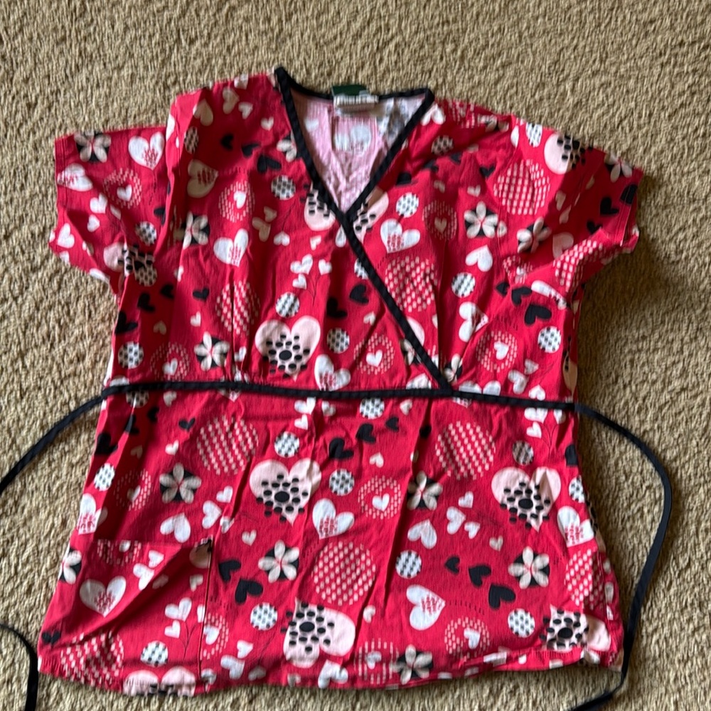 Scrub Top